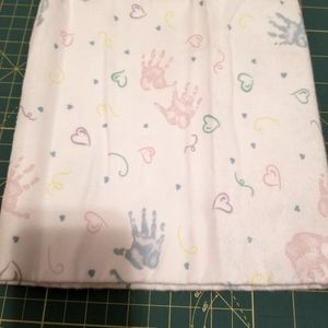 💥Final Markdown💥Baby Handprint Flannel